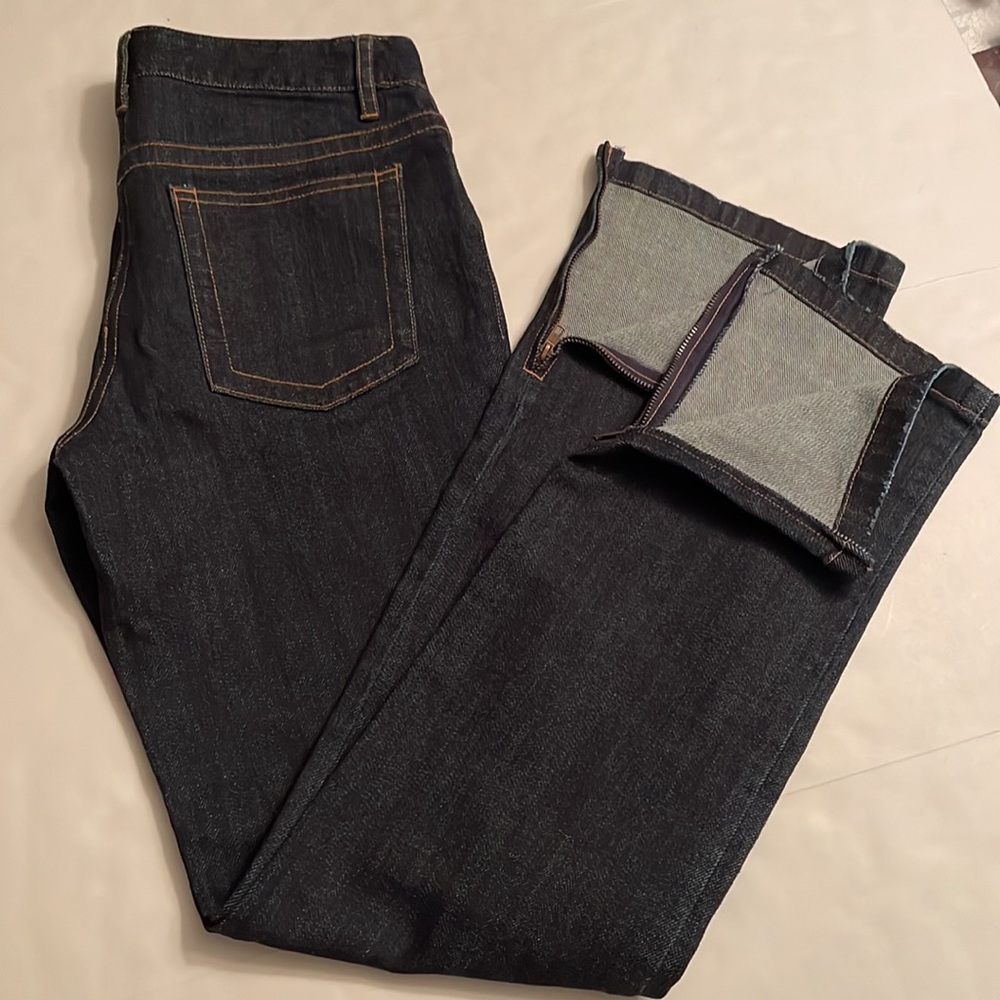 INC 5 pockets jeans, size 4. Dark blue. Zippered hems. Straight legs.